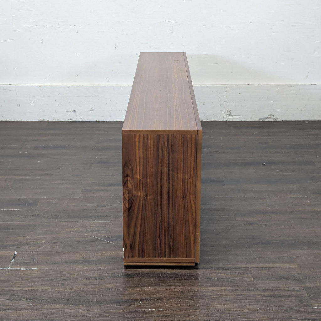 1069866