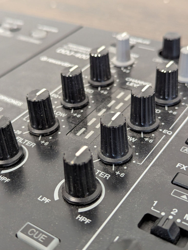 DDJ-400 DJ controller (good condition)