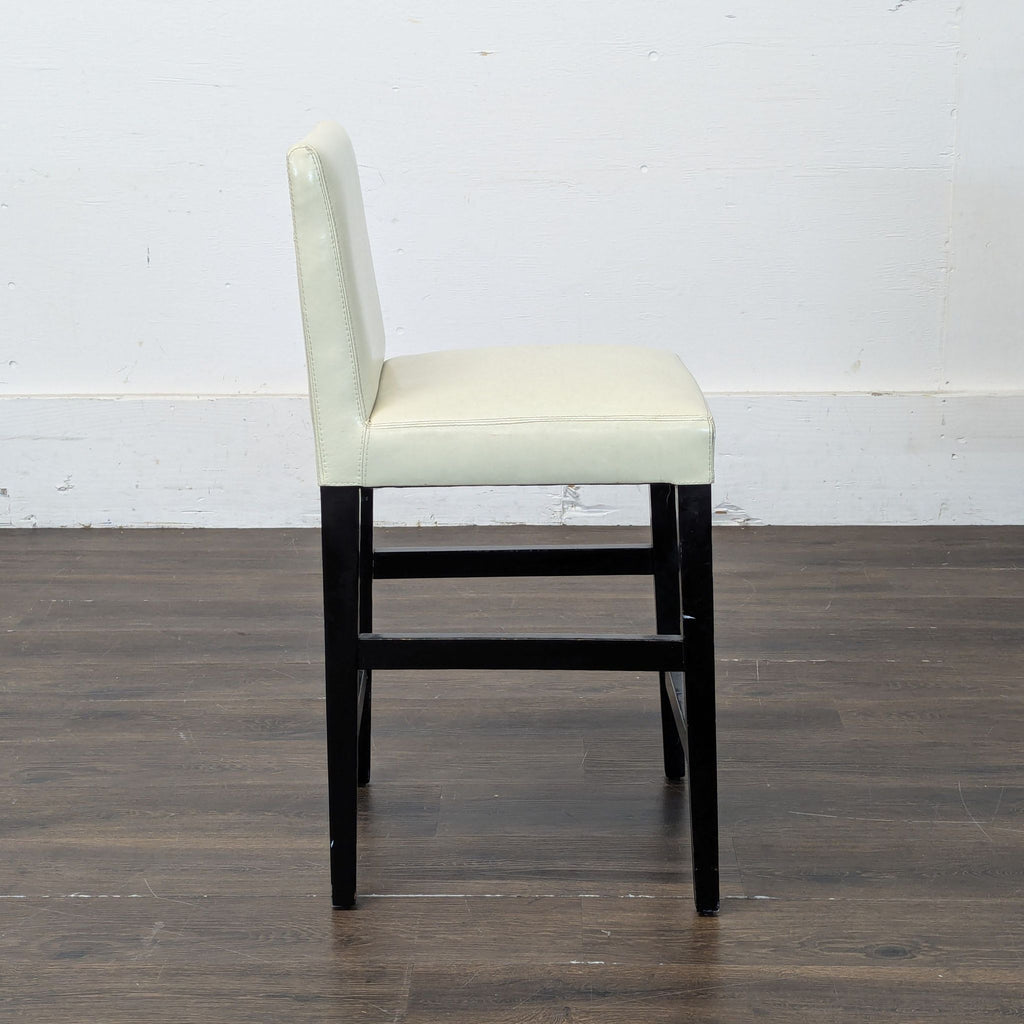 2 bar chairs