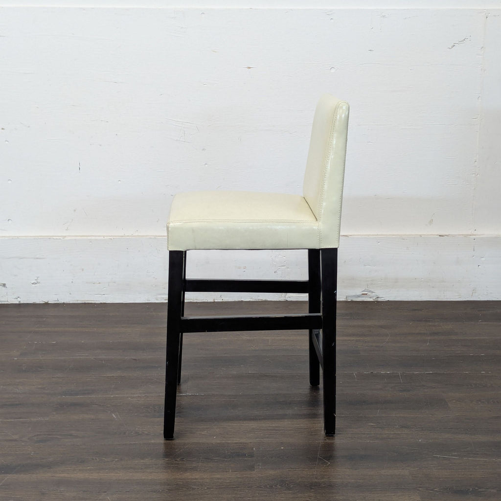 2 bar chairs