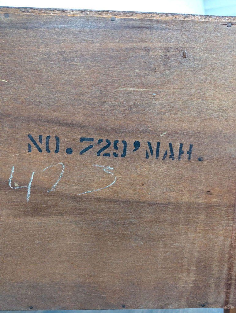 1069976