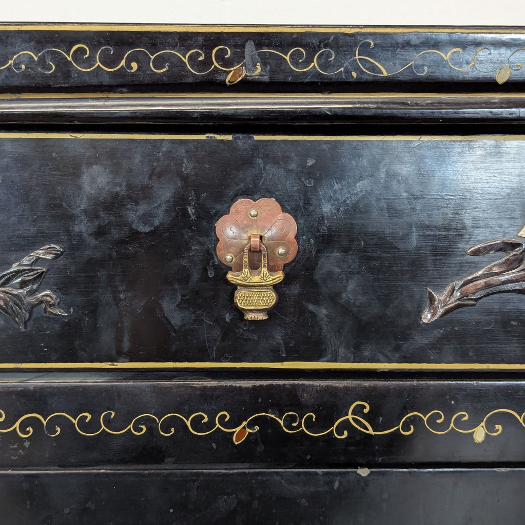 Chinese Cabinet