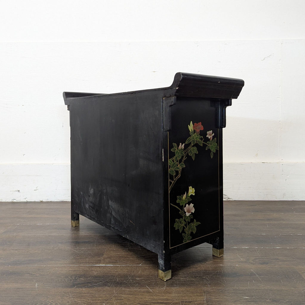 Chinese Cabinet