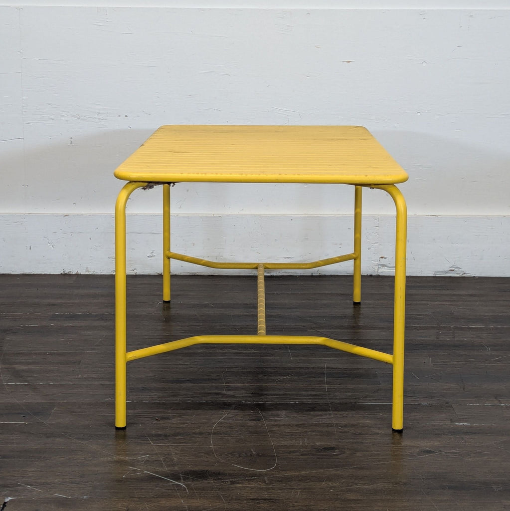 Outdoor dining table. Retails for around $1600

https://us.petitefriture.com/outdoor/2424-week-endmediumrectangulardiningtablewithslatscoral.html