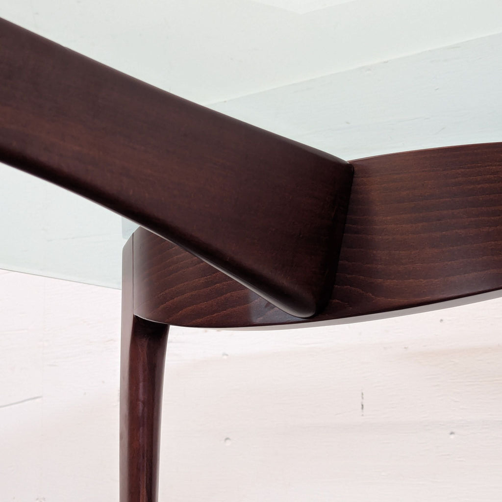 Glass Dining Table
6 Matching chairs (2 with arms, 4 no arms)
