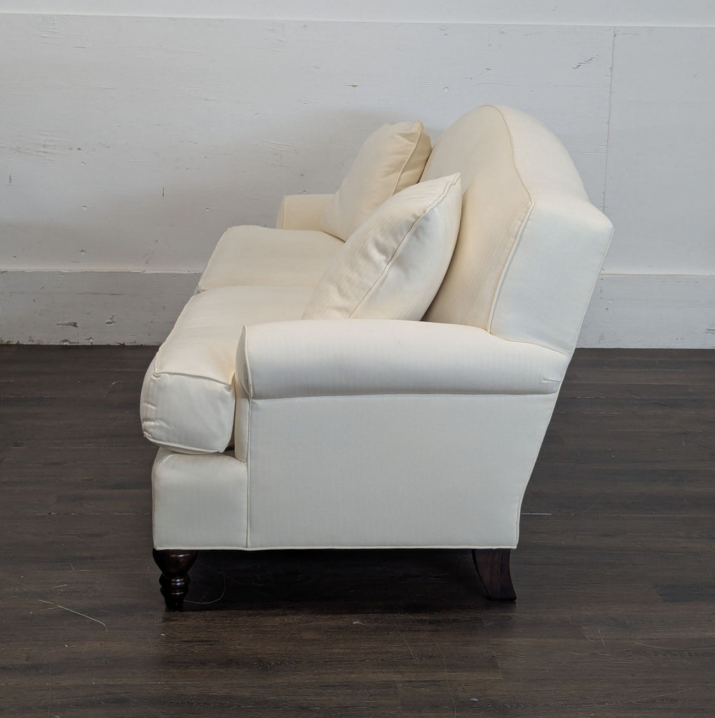There are 2 couches that we will sell both.