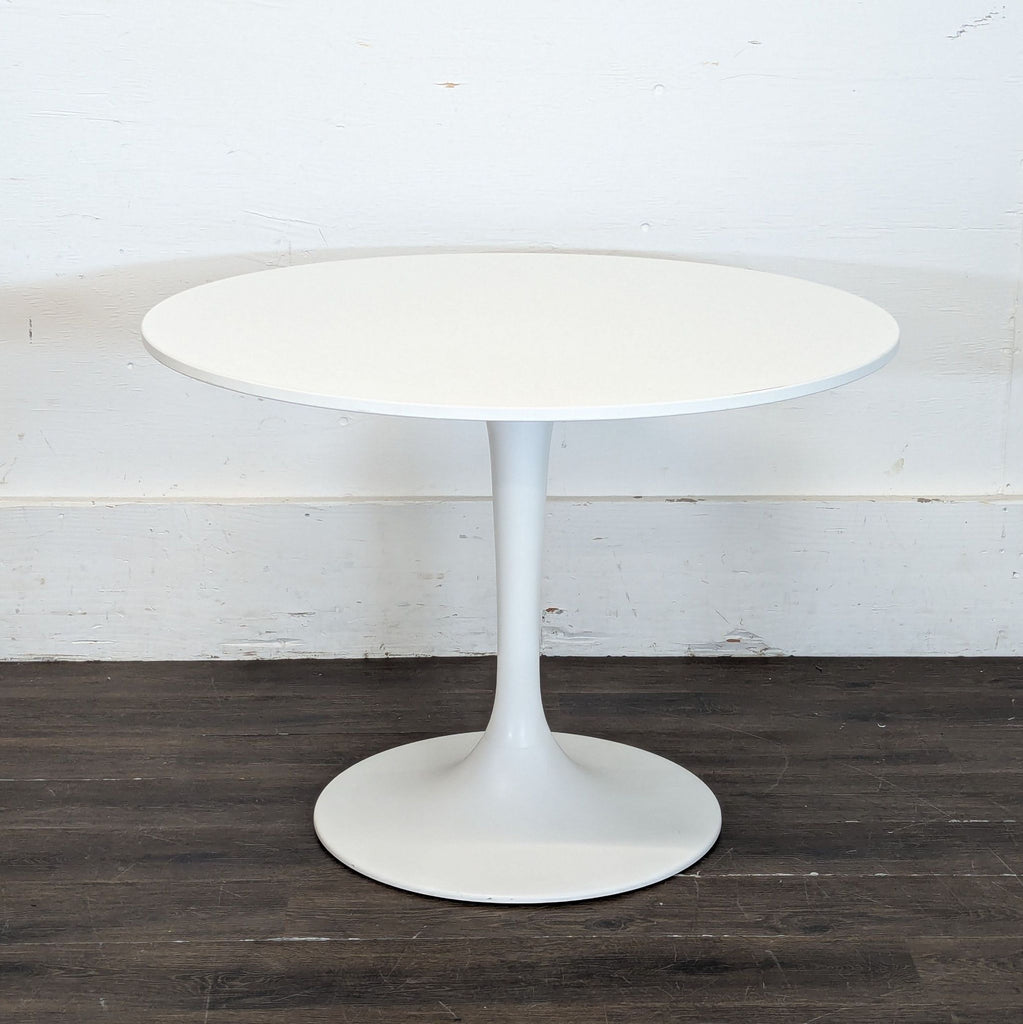 Coffee Table and Chairs