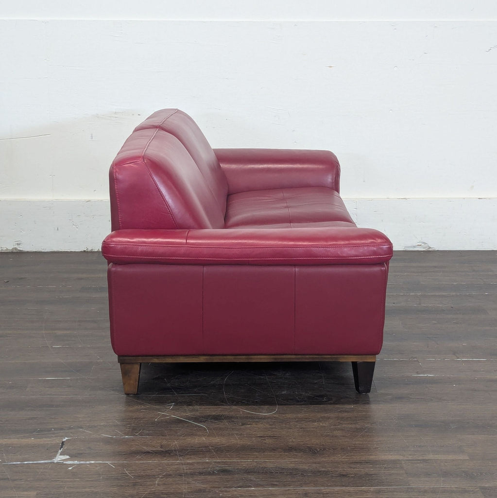 Couch from Ana furniture in around 2019
Couch from Ana furniture in around 2019