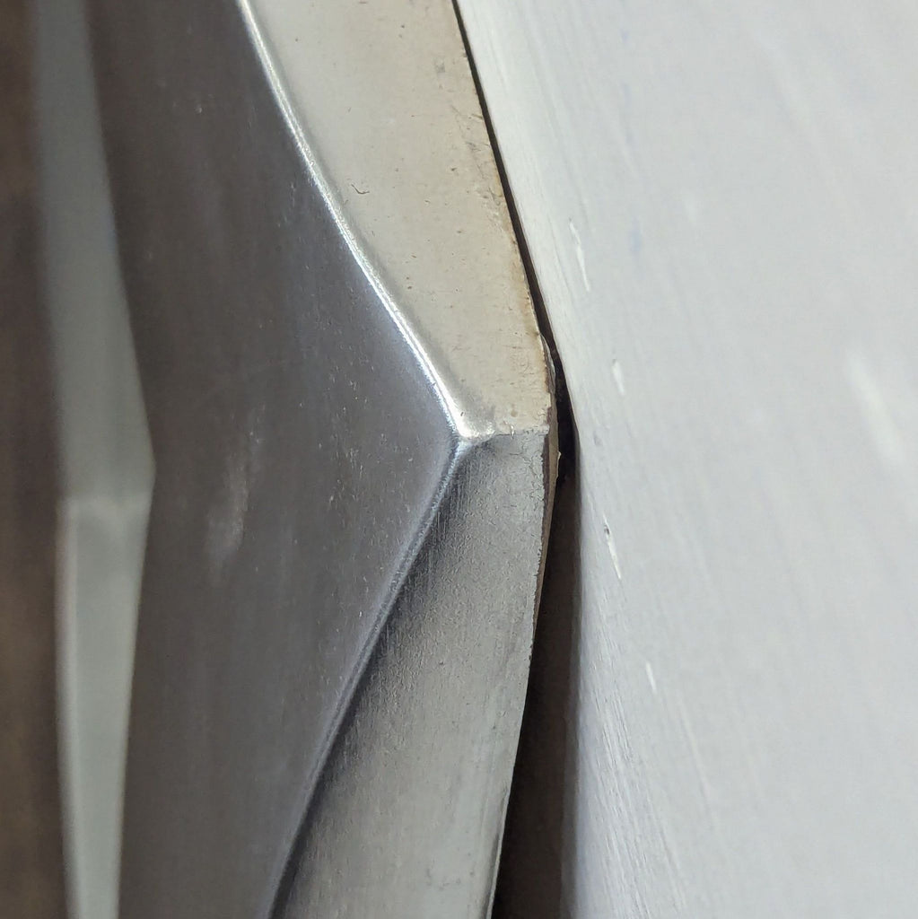 Wall mirror