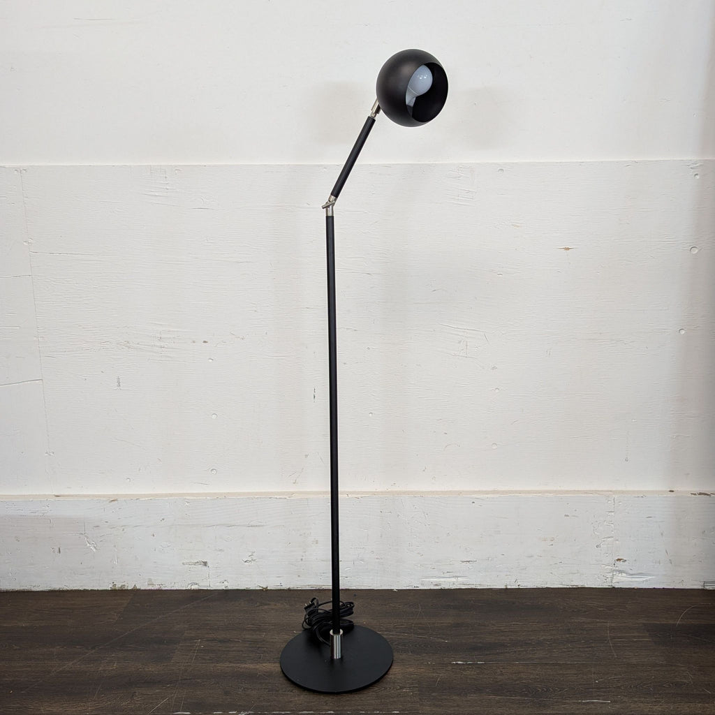 Room & Board
Camber Floor Lamp
Original Price $459
Perfect Condition
https://www.roomandboard.com/catalog/lighting/floor-lamps/camber-floor-lamp/829568?CHAR_829568_CAMBER_COLL_COLOR=BLK