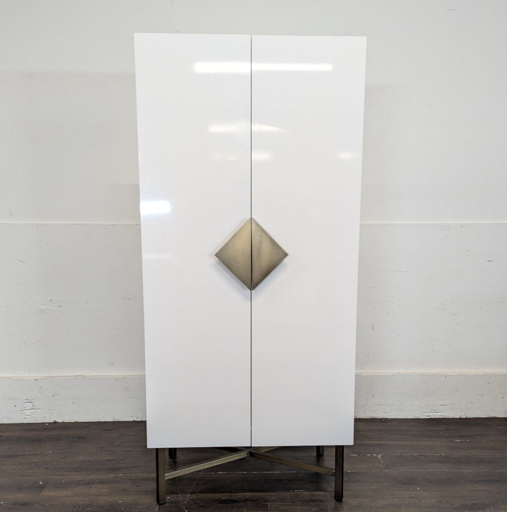 CB2 Astoria Wardrobe
Similar item: https://www.aptdeco.com/product/cb2-astoria-wardrobe-6
CB2 Astoria Wardrobe Additional Photo