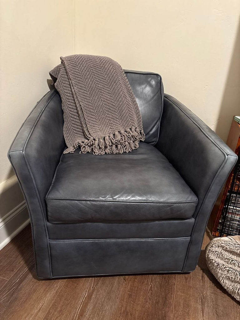 Paolo Lenti
Sabi Chaise Lounge
2015
$5200