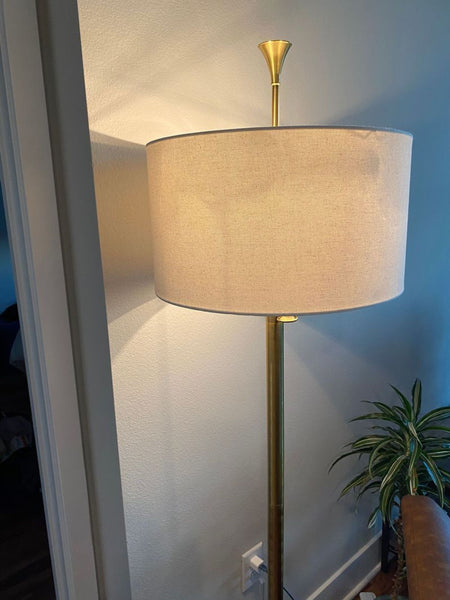 Certainly! However, I don't see any images or image descriptions provided in your message. Please upload the images or provide their descriptions so I can create distinct and accurate alt texts for each.