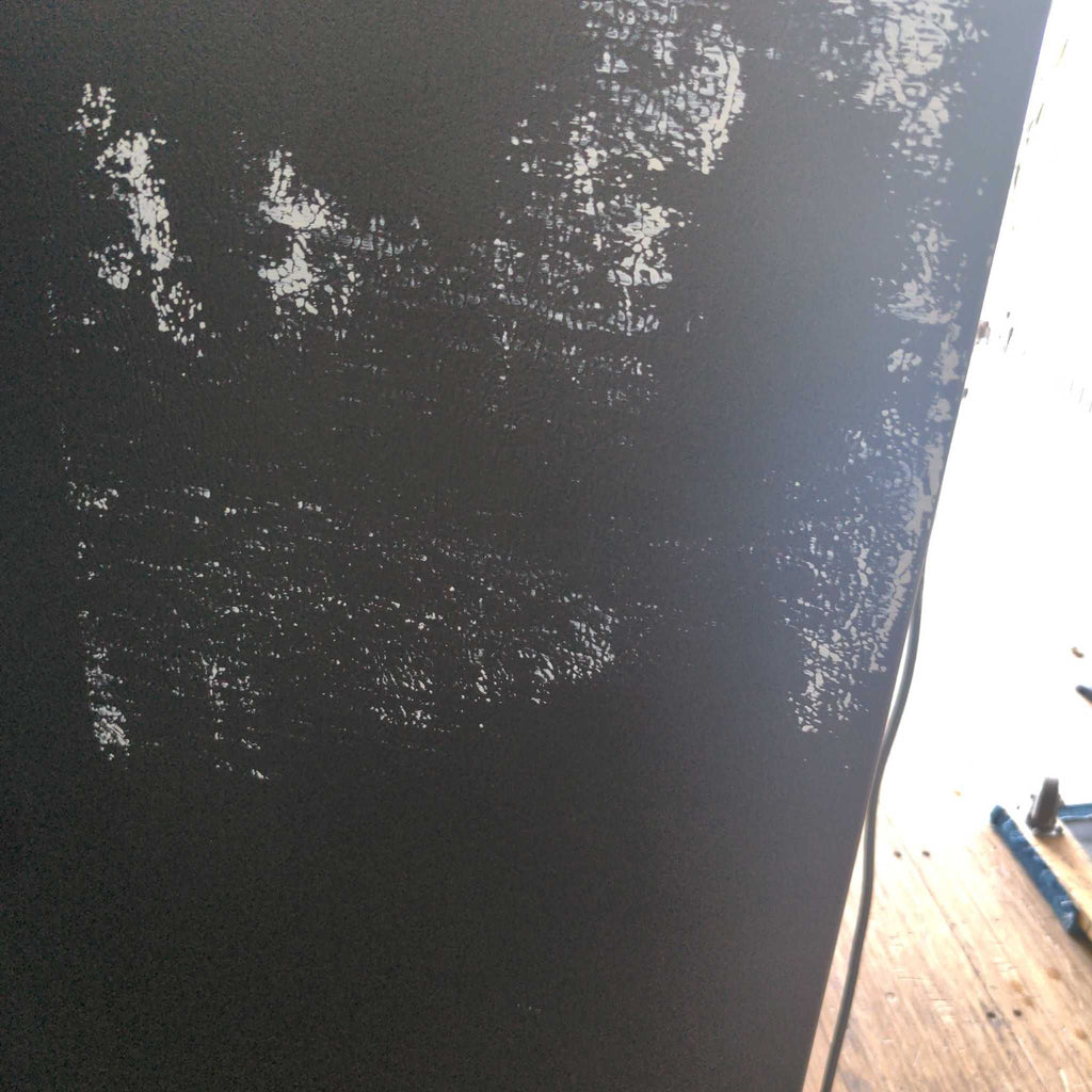 1070323