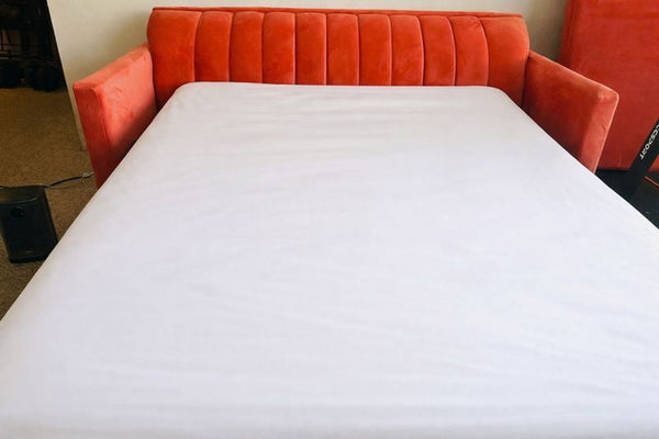 I'm sorry, but I don't see any images attached or provided. Please upload the images or provide links so I can generate the appropriate alt text descriptions.