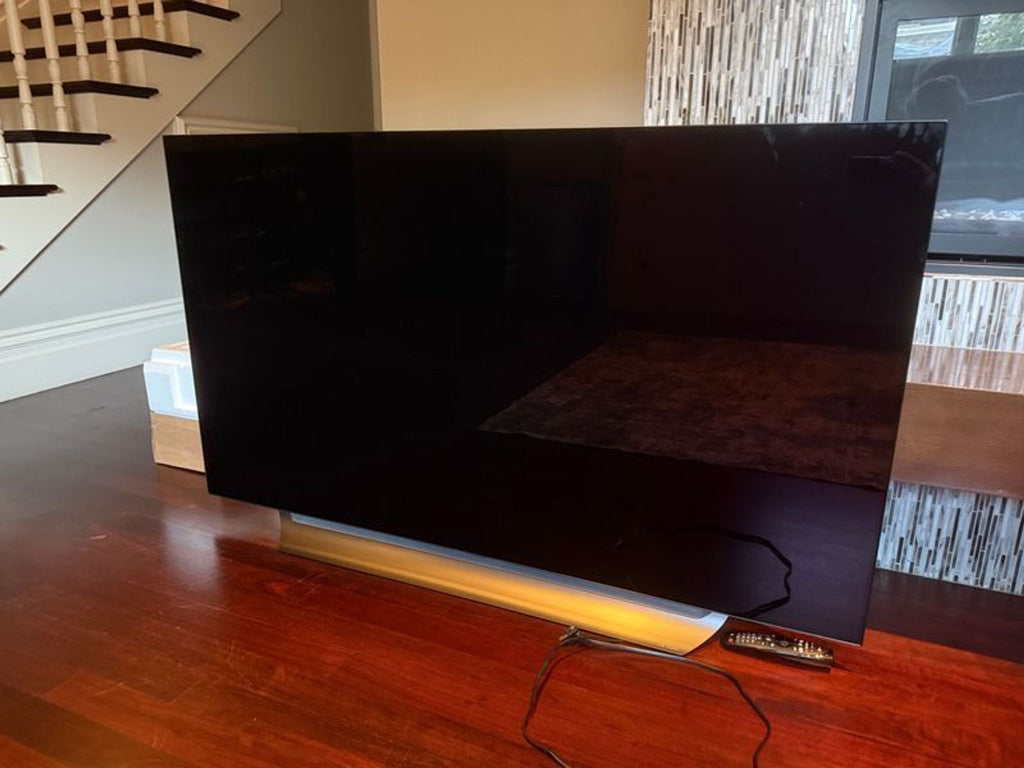 Certainly! Since the images themselves are not provided, I'll create three distinct, generic yet category-relevant alt text descriptions for TV product images:
