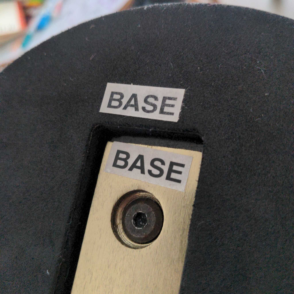 1069663