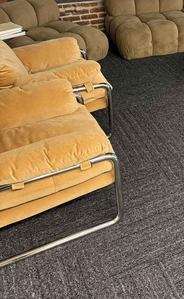 1070926