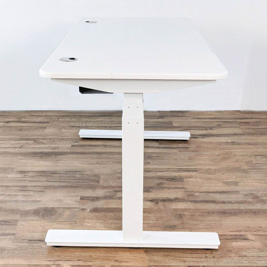 Autonomous Adjustable Desk