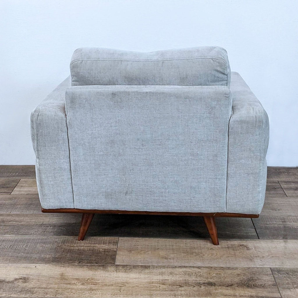 Contemporary Club Chair