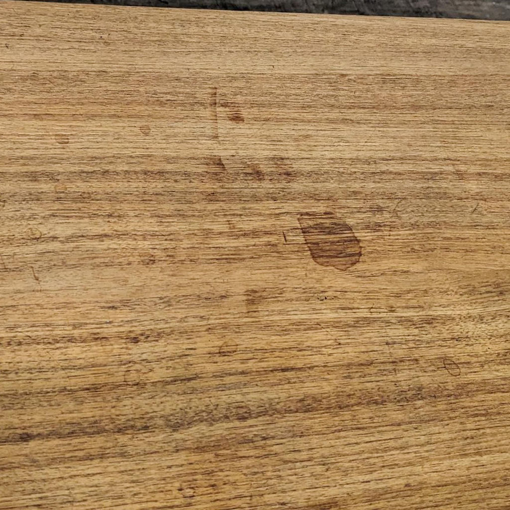 1058033