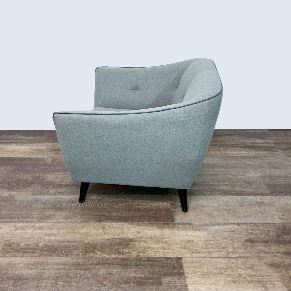 Ace Interior Mid-Century Style Club Chair