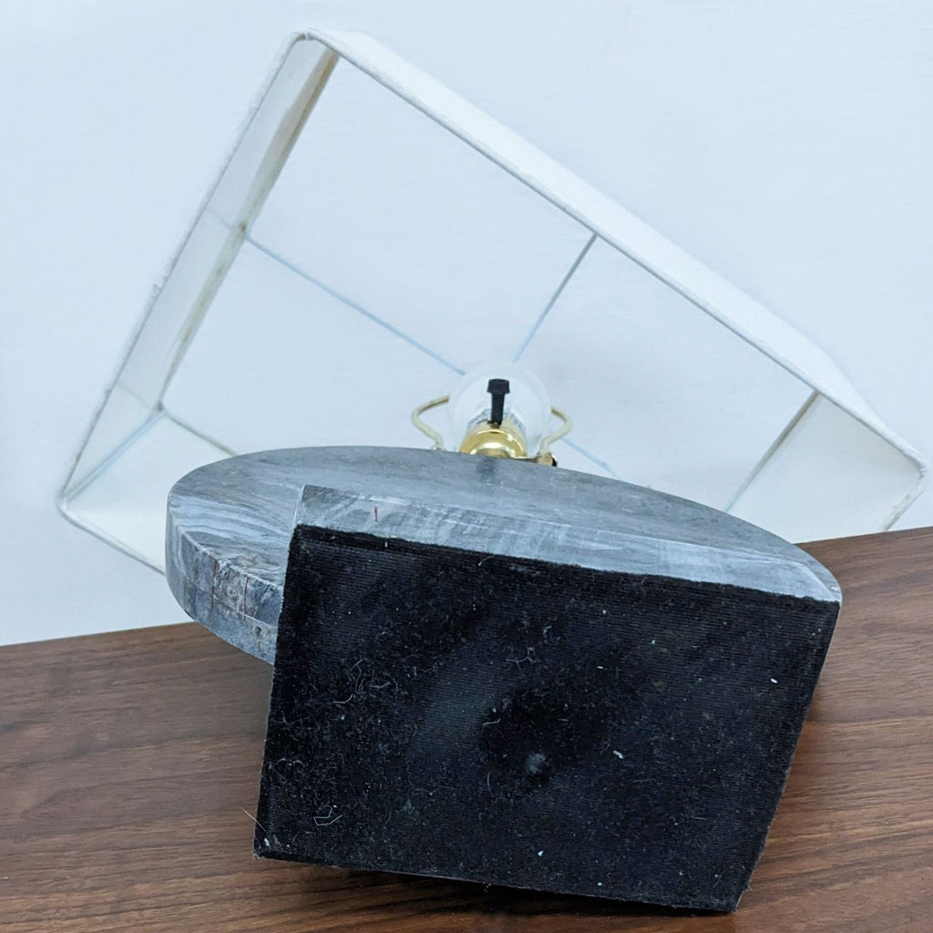 Modern Stone Disc Table Lamp